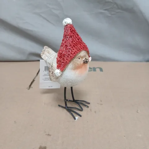BOX OF APPROXIMATELY 40 GISELA GRAHAM CHRISTMAS ROBIN ORNAMENTS