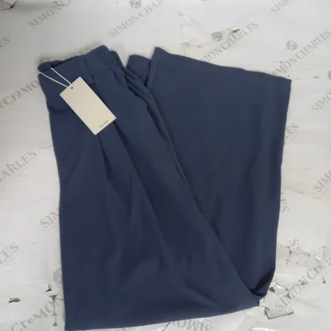 HALARA WIDE LEG TROUSERS IN GREY/BLUE SIZE S
