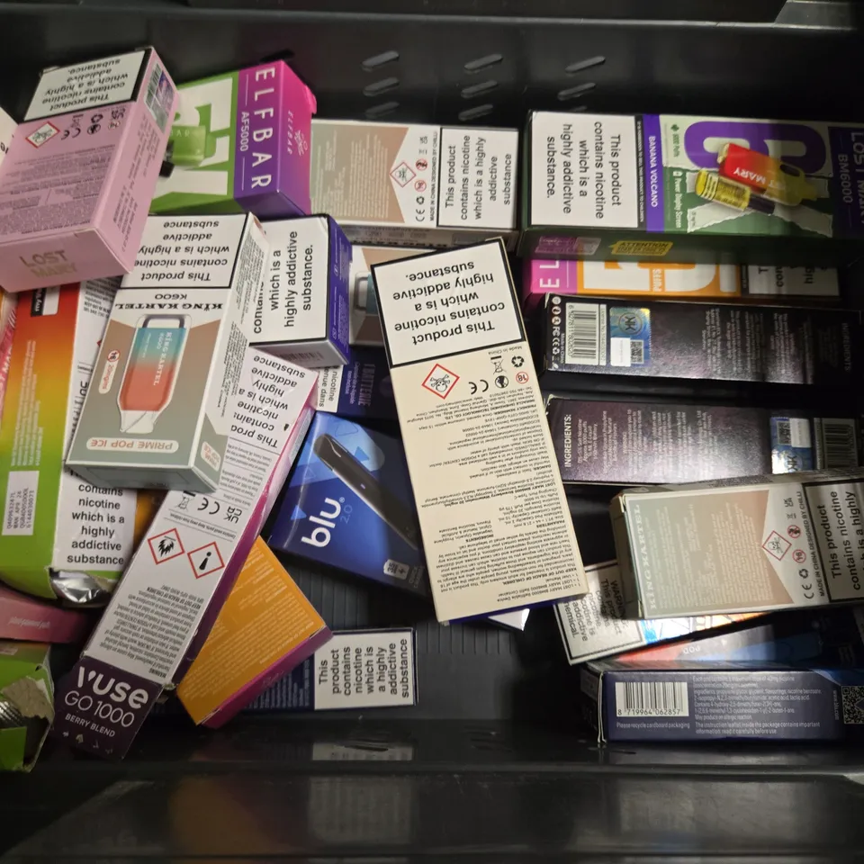 APPROXIMATELY 35 ASSORTED E-CIGARETTE PRODUCTS TO INCLUDE - VUSE AND LOST MARY