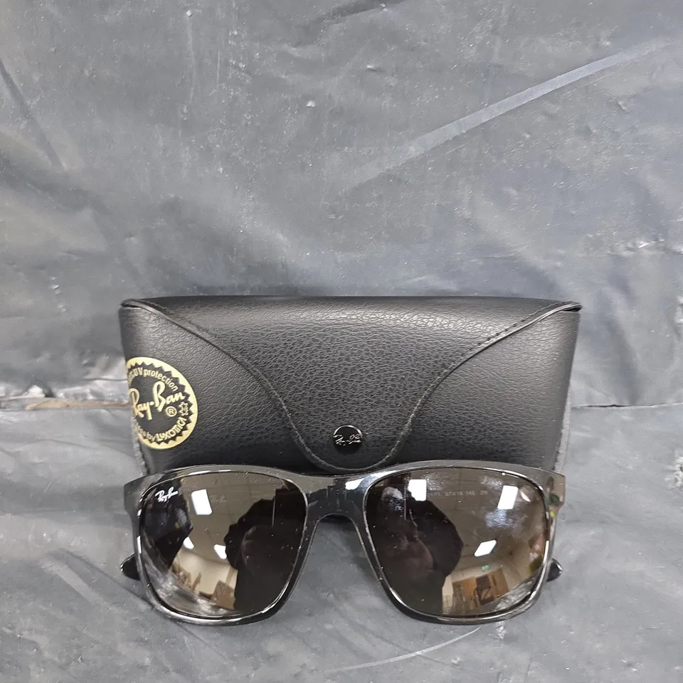 RAY-BAN SUNGLASSES