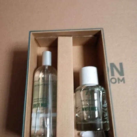 THE BODY SHOP WHITE MUSK FLORAL & FEARLESS GIFT BOX – FRAGRANCE SET