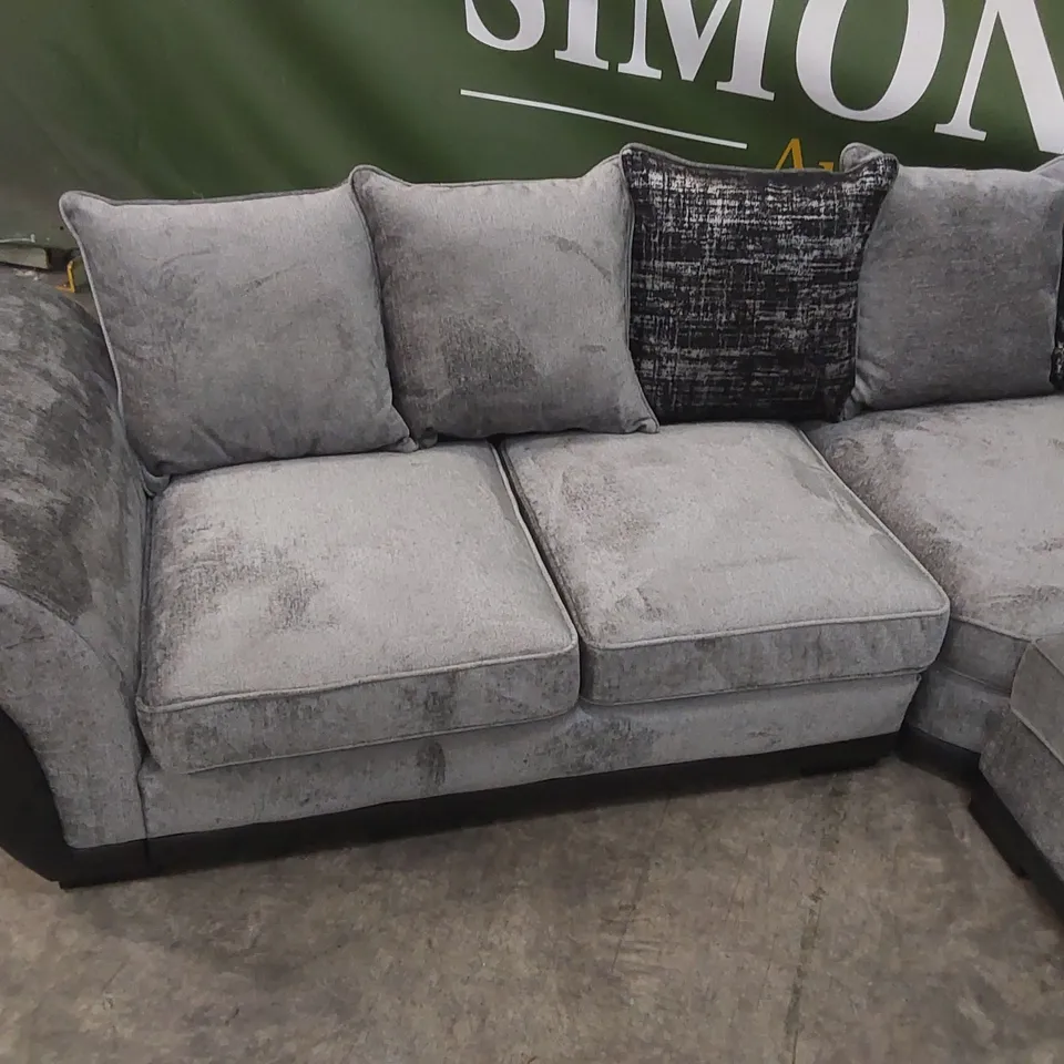 QUALITY DESIGNER UPHOLSTERED CORNER SOFA - BLACK & GREY