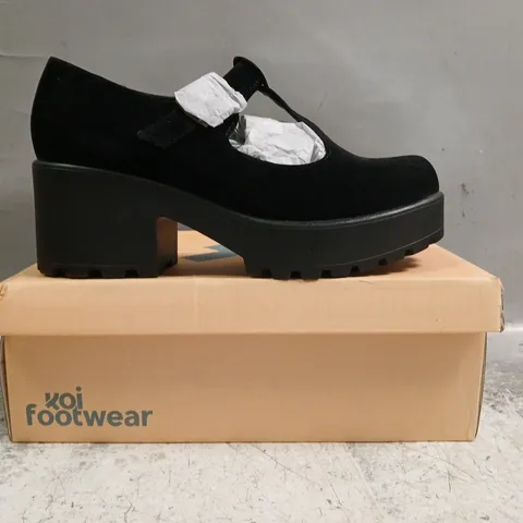 BOXED PAIR OF KOI SAI BLACK MARY JANES SUEDE EDITION IN BLACK SIZE UK 8