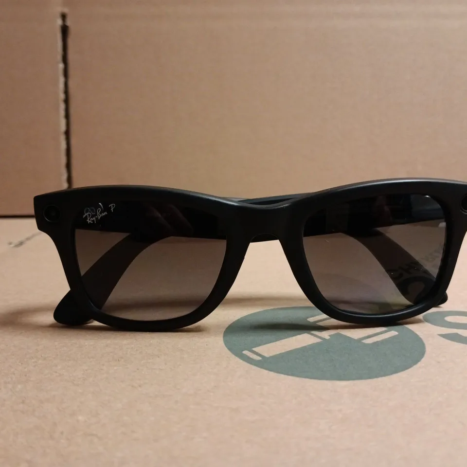 RAY-BAN META WAYFARER GEN 2 SUNGLASSES 