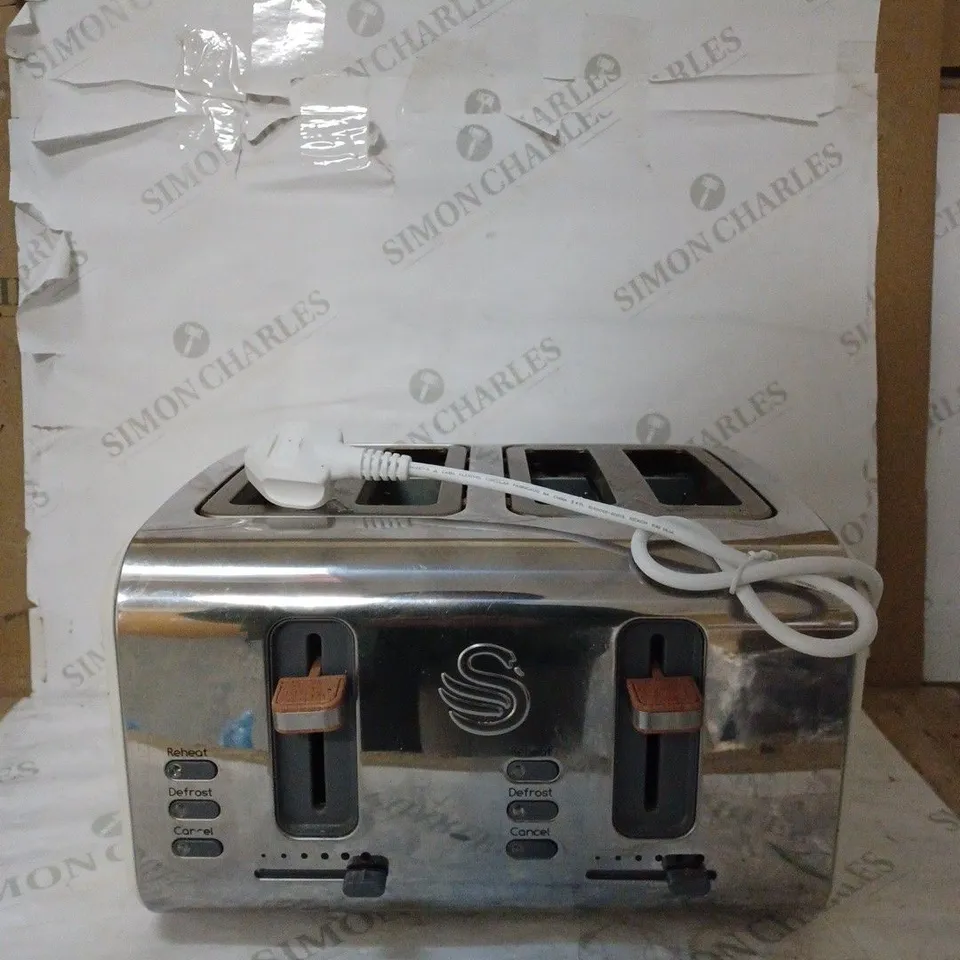 SWAN ST14620WHTN 4 SLICE NORDIC TOASTER