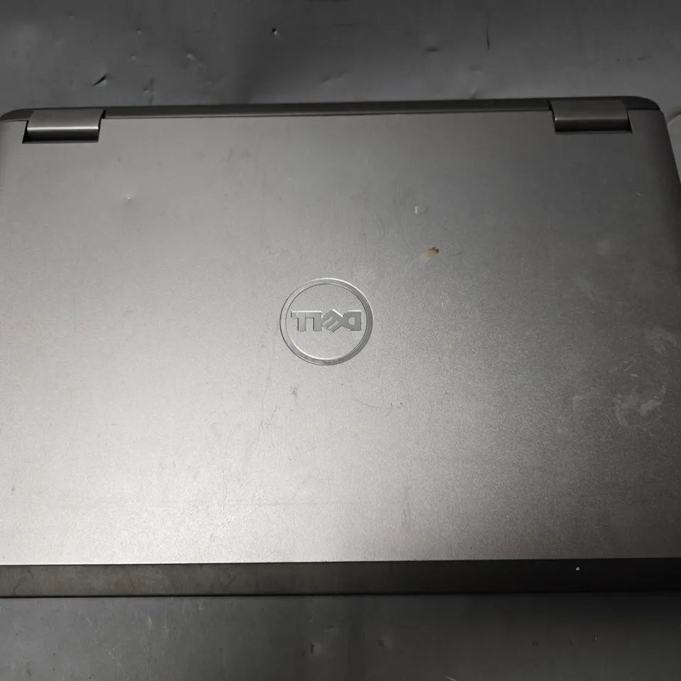 DELL VOSTRO 3560 LAPTOP 