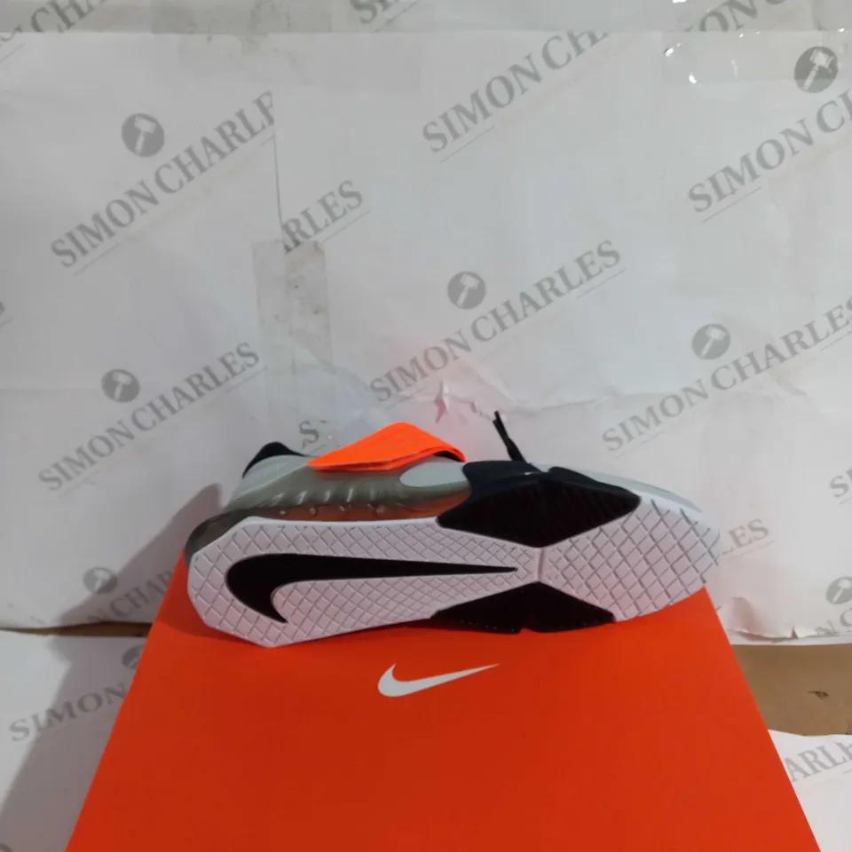 BOXED PAIR OF NIKE SAVALEOS WEIGHTLIFTING UK 9.5
