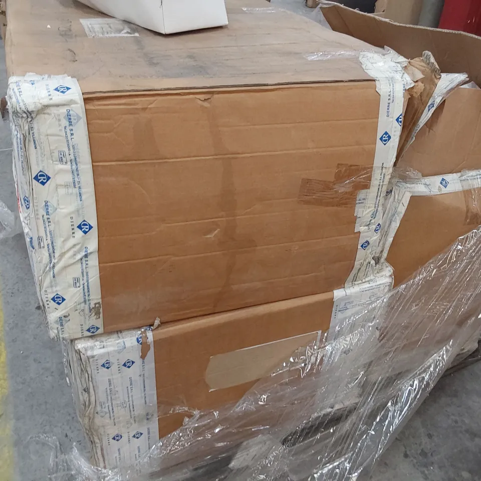 PALLET OF 3 CASES OF POLICE SUNGLASSES CASES