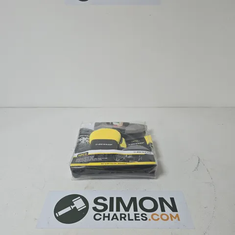 BOX OF APPROXIMATELY 12 X DUNLOP 9PC CAR CLEANING MICROFIBER CLOTH KIT 