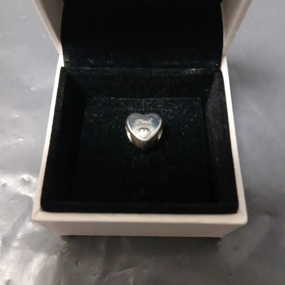 PANDORA HEART CHARM – SILVER-TONE, IN PRESENTATION BOX