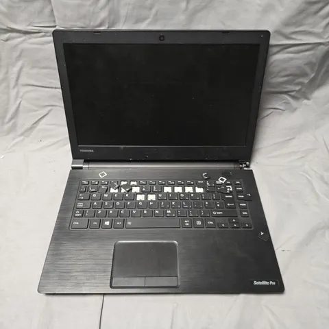 TOSHIBA SATELLITE PRO R40-C LAPTOP 