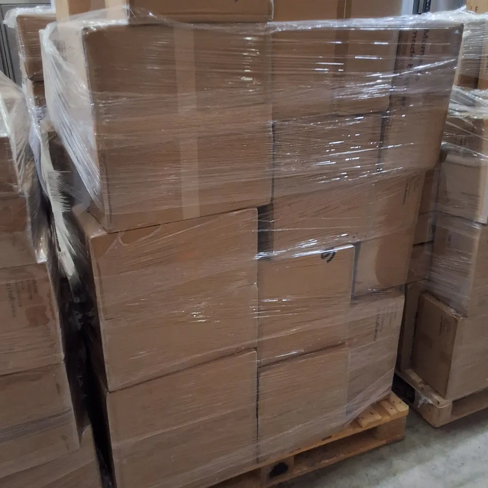 PALLET CONTAINING ASSORTED VALUELIGHTS LIGHTING TO INCLUDE