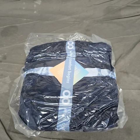SEALED OODIE OVERSIZED HOODED BLANKET - NAVY 