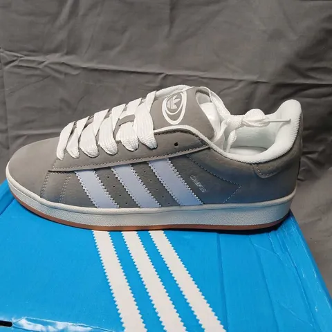 ADIDAS CAMPUS SNEAKERS – GREY/WHITE – UK 8 (US 9.5)
