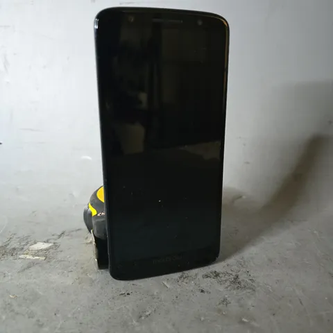 MOTOROLA NAVY MOBILE PHONE - MODEL UNSPECIFIED 