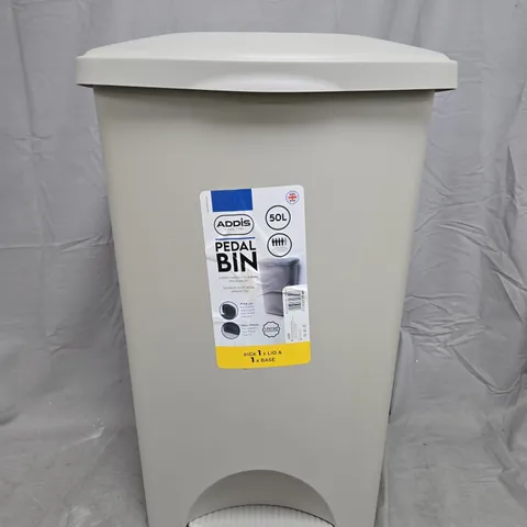 ADDIS PLASTIC 50 LITRE PEDAL BIN 