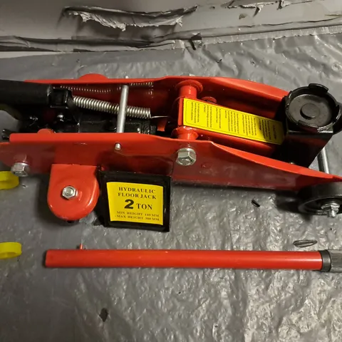 HYDRAULIC FLOOR JACK 2 TON - 140-300MM