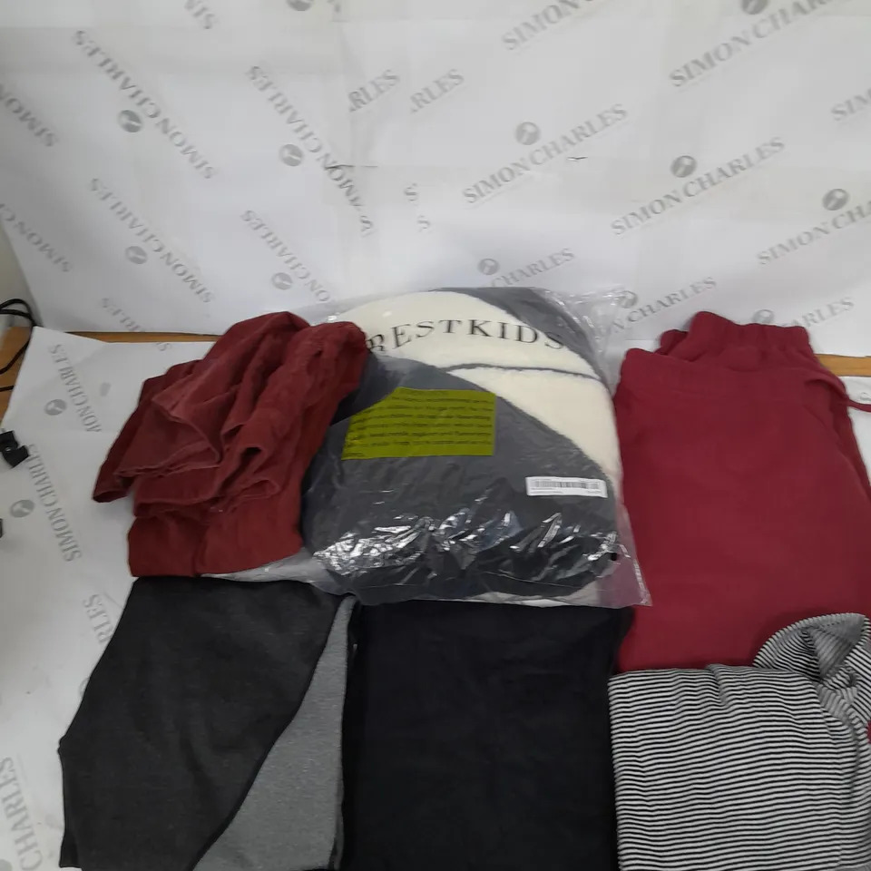 LARGE BOX OF ASSORTED CLOTHING ITEMS IN VARIOUS COLOURS AND SIZES INCLUDING TROUSERS , TOPS AND JUMPERS 