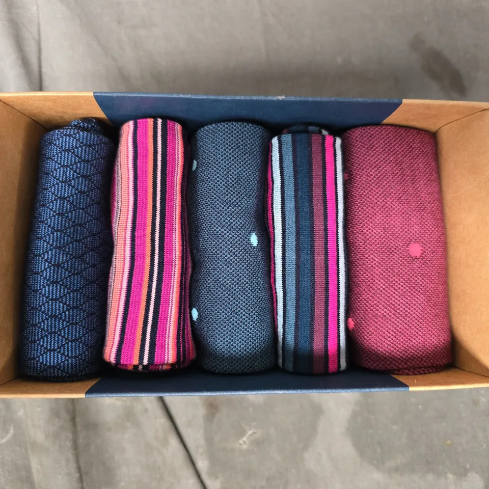 CHARLE TYRWHITT MULTI SOCK GIFT BOX IN MULTICOLOUR SIZE M6-10