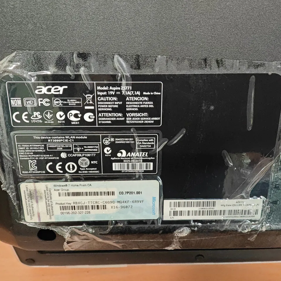 UNBOXED ACER ASPIRE Z5771 ALL IN ONE COMPUTER WITH ACCESSORIES 