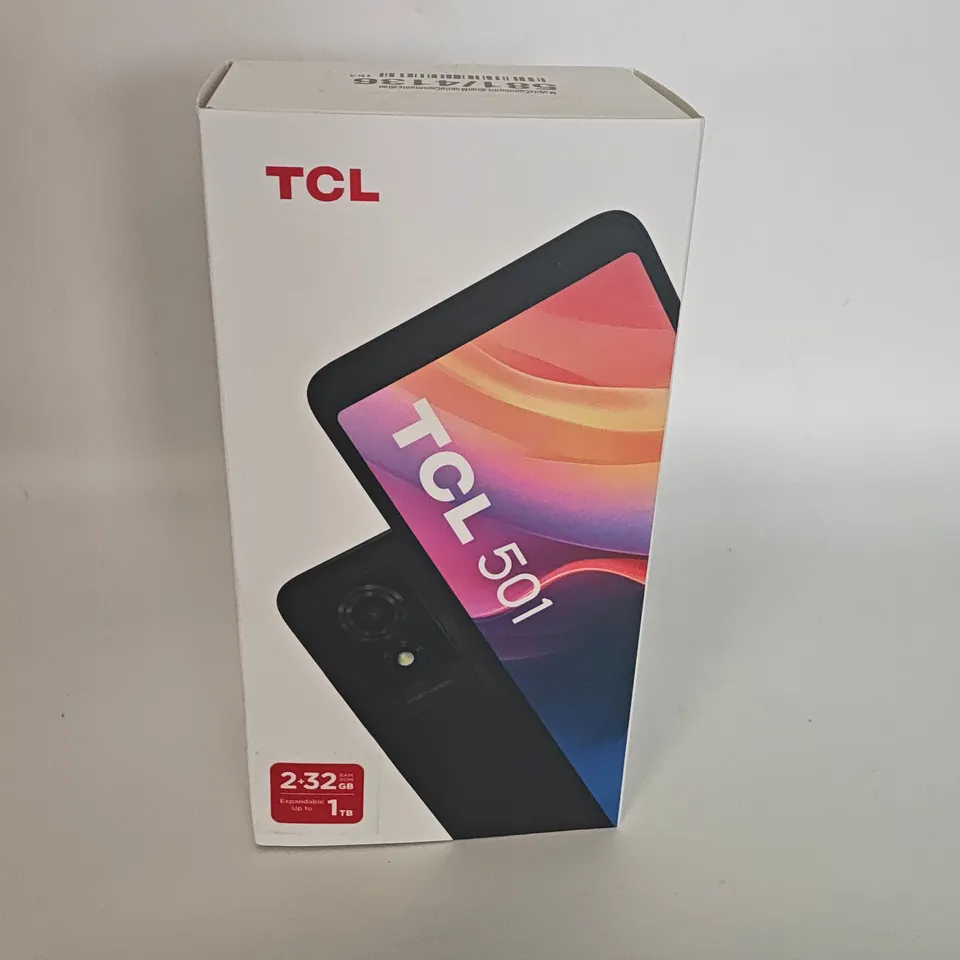 BOXED TCL 501 2/32GB IN BLACK - T433D