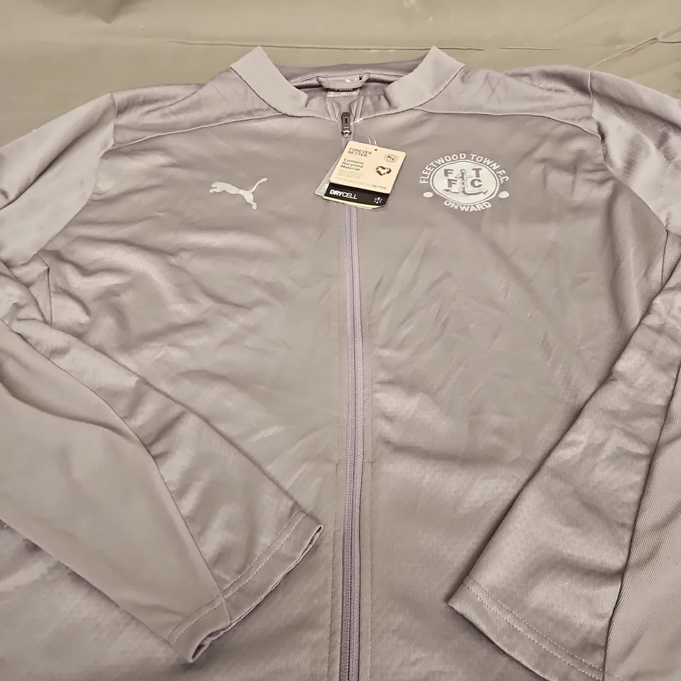 FLEETWOOD TOWN FC FULL ZIP JACKET - SIZE XXL