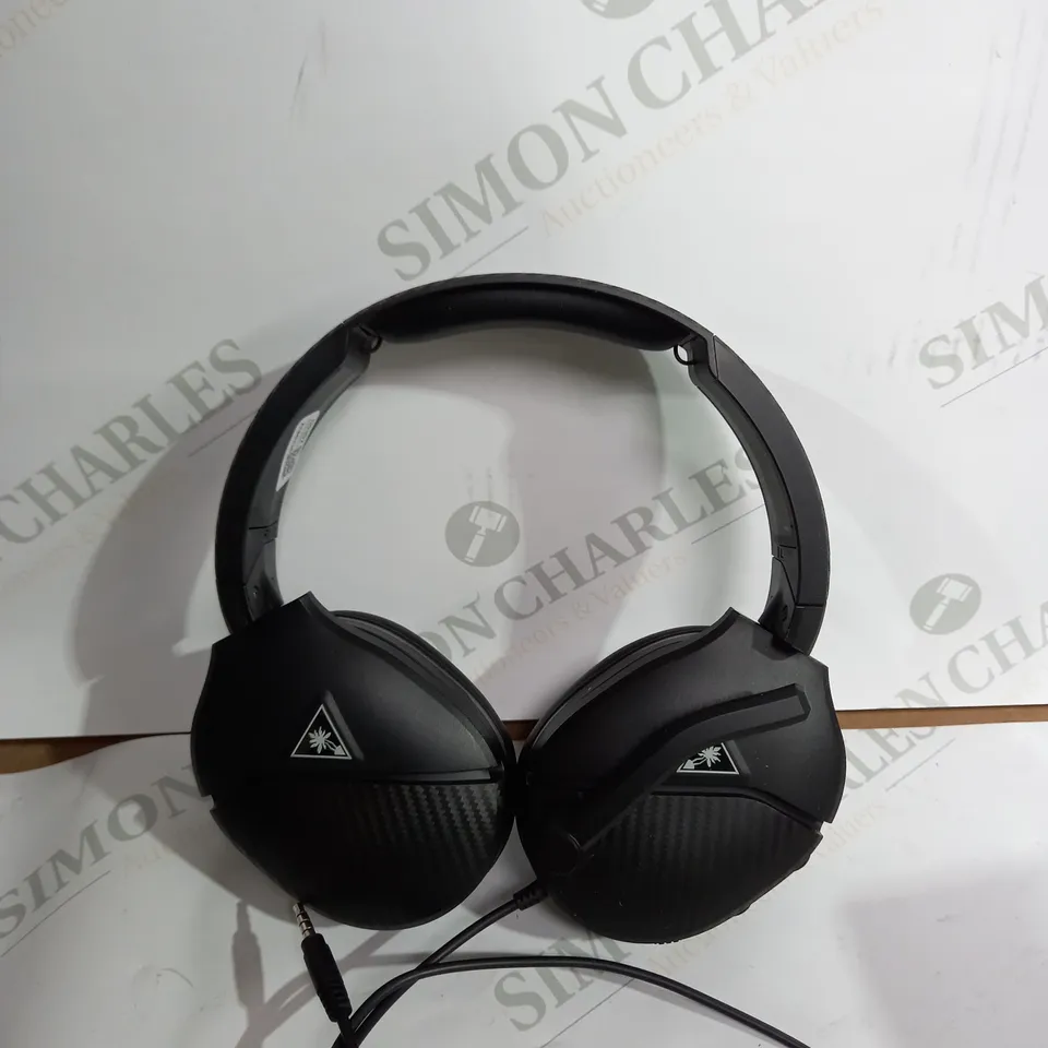 BOXED MULTIPLATFORM TURTLE BEACH RECON200 GEN 2 WIRED HEADSET 