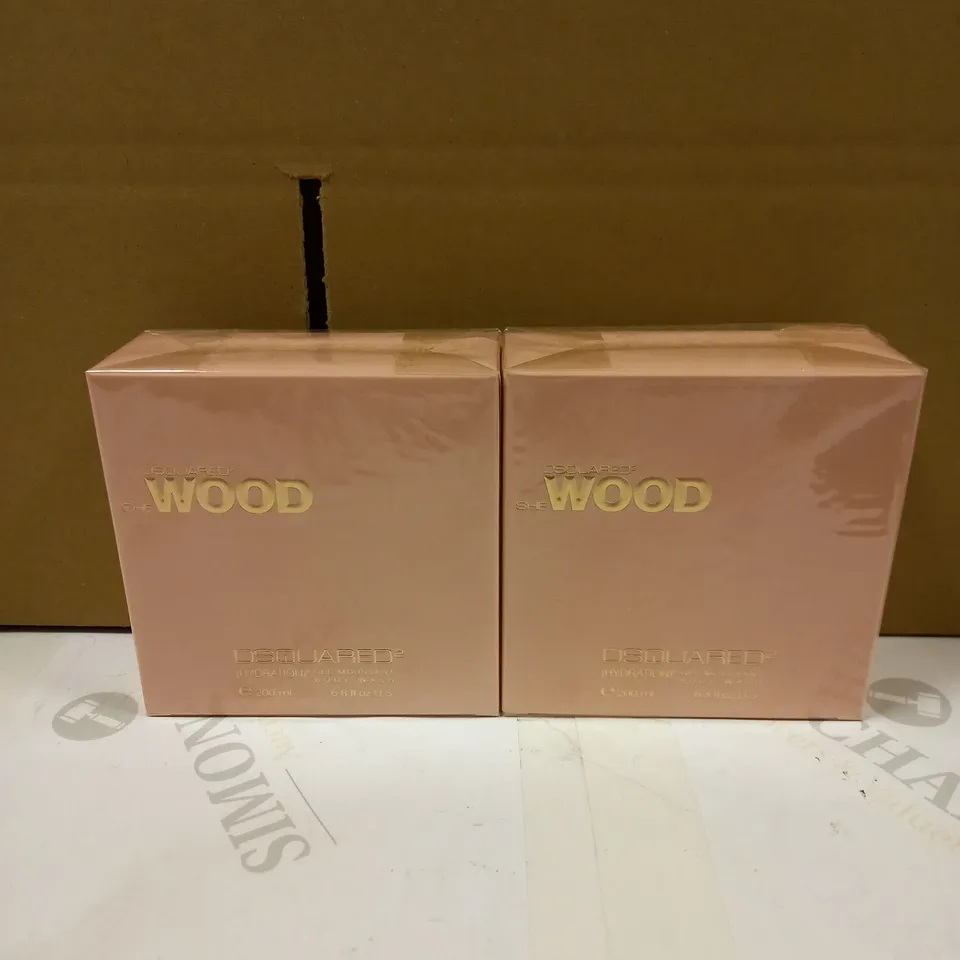 LOT OF 2 DSQUARED2 SHE WOOD BODY WASH - 200ML