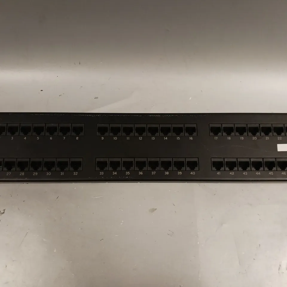 NEWLEC CAT 5E 48 PORT PANEL 