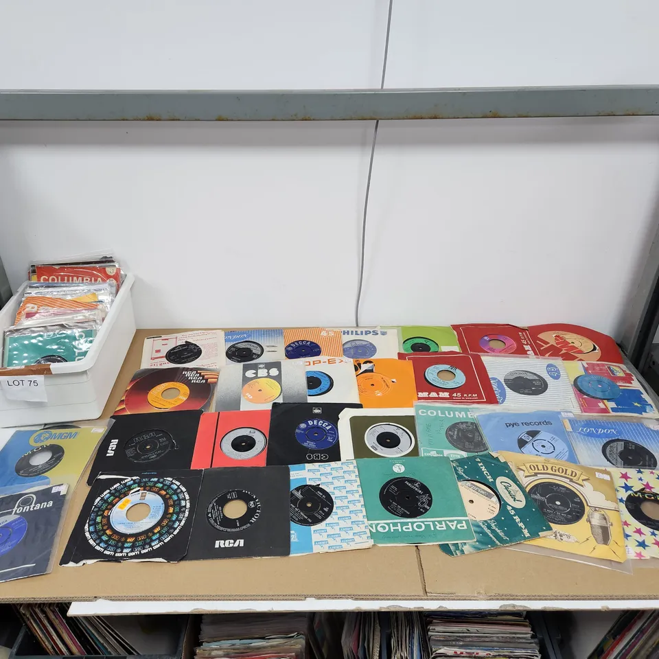 A COLLECTION OF VINYL SINGLES SINGLES