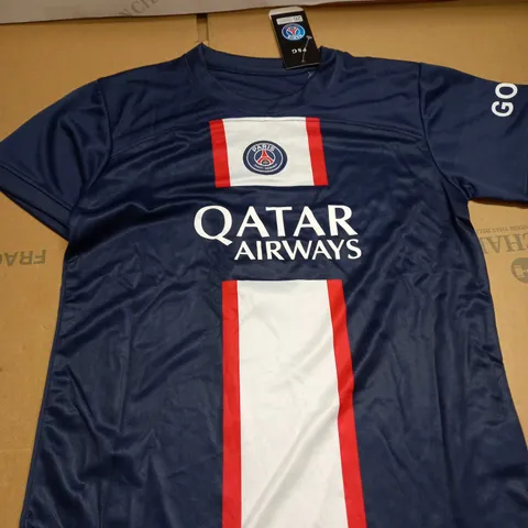 PSG FC HOME SHIRT WITH MBAPPE 7 SIZE 26