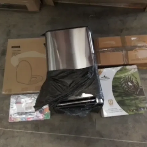 PALLET OF UNPROCESSED ITEMS TO INCLUDE STEADYDOGGIE WIND SPINNER, TOILET SEAT, AND PORTABLE WARDROBE 