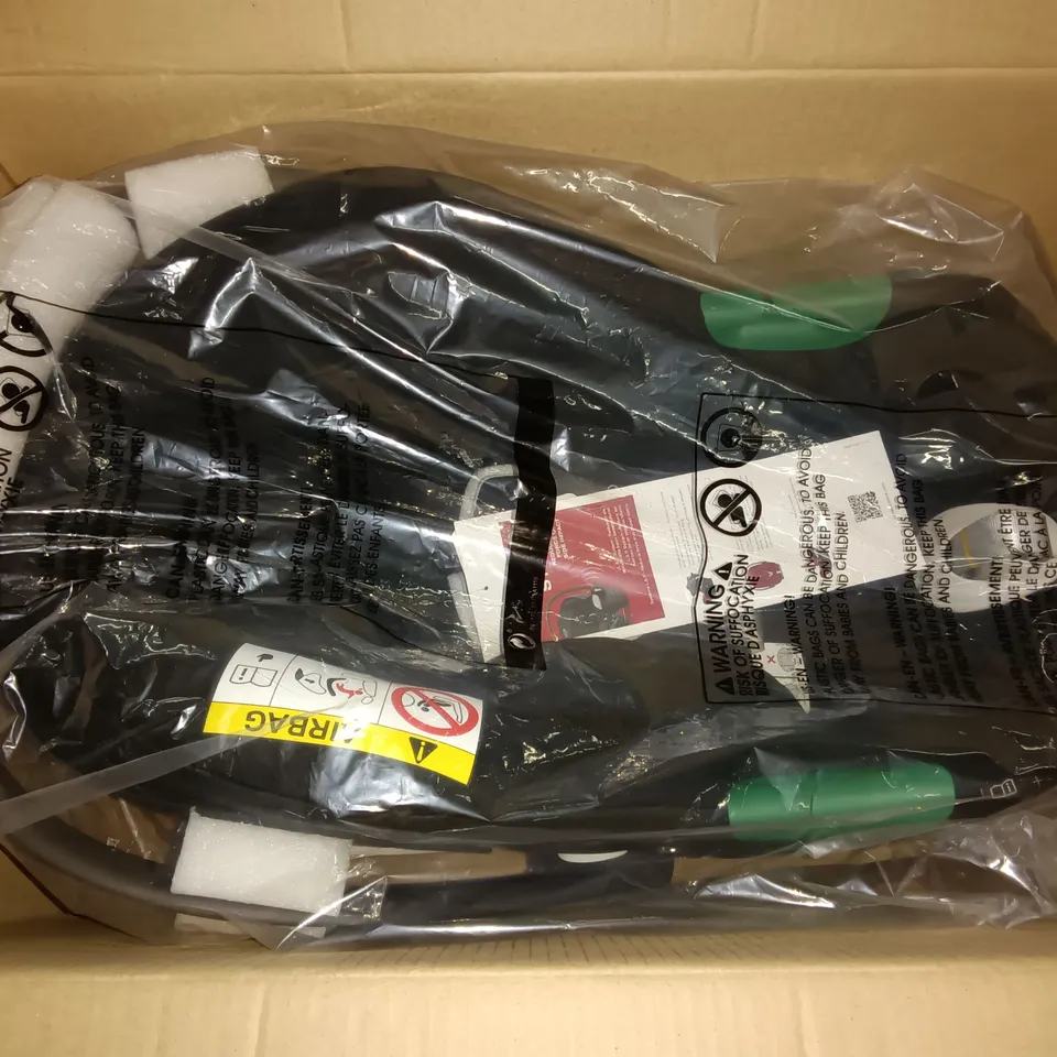 BOXED CYBEX SILVER ATON B2 I-SIZE 