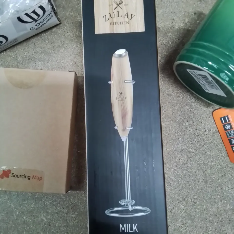 APPROXIMATELY 5 BRAND NEW BOXED ITEMS.