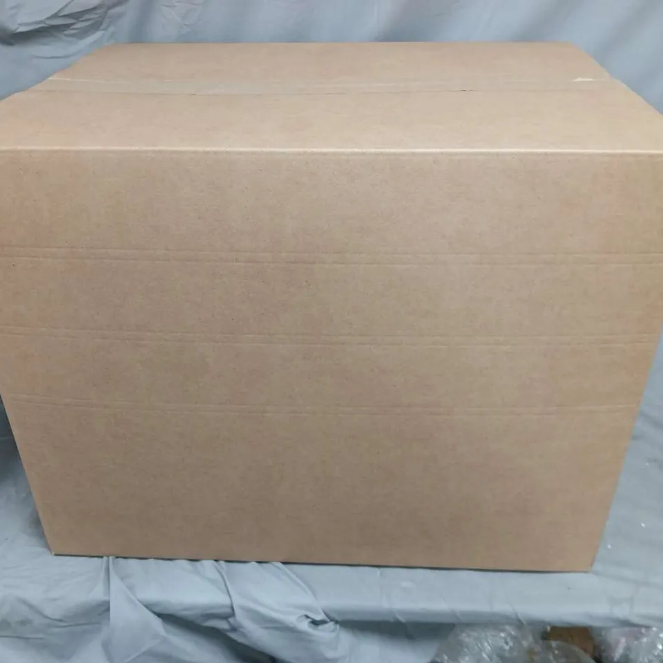 K BY KELLY HOPPEN 7 PIECE BEDDING COLLECTION WITH BEDSPREAD 