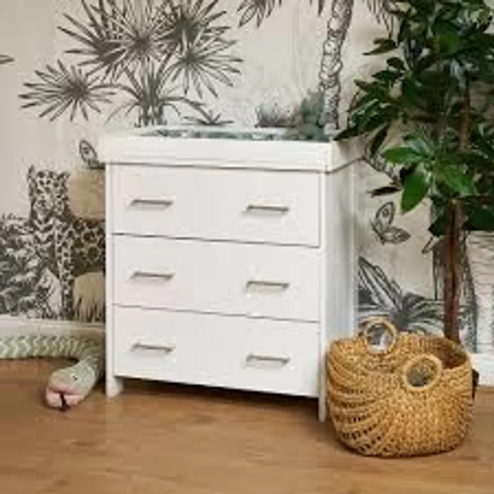 BOXED OBABY NIKA CHANGING UNIT - WHITE WASH (2 BOXES)