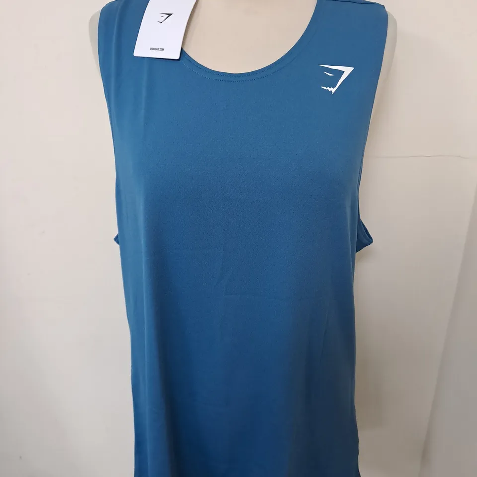 GYMSHARK ARRIVAL TANK IN BLUE - L SIM FIT
