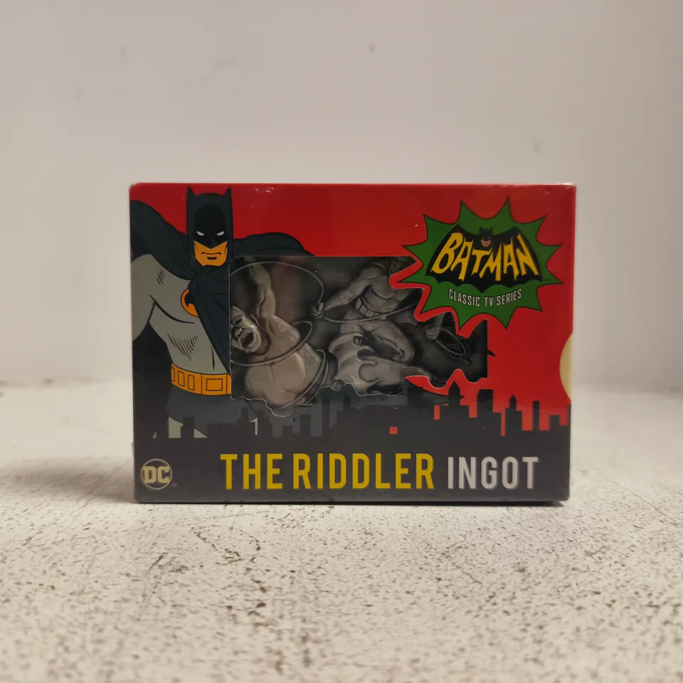 BATMAN CLASSIC TV SERIES THE RIDDLER INGOT – COLLECTIBLE METAL INGOT WITH DISPLAY STAND, BOXED