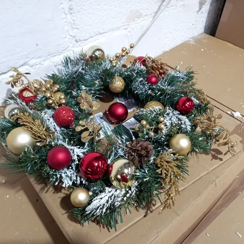 HOME REFLECTIONS PRE-LIT EMBELLISHED WREATH