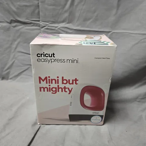 BOXED AND SEALED CRICUT EASYPRESS MINI COMPACT HEAT PRESS – PINK