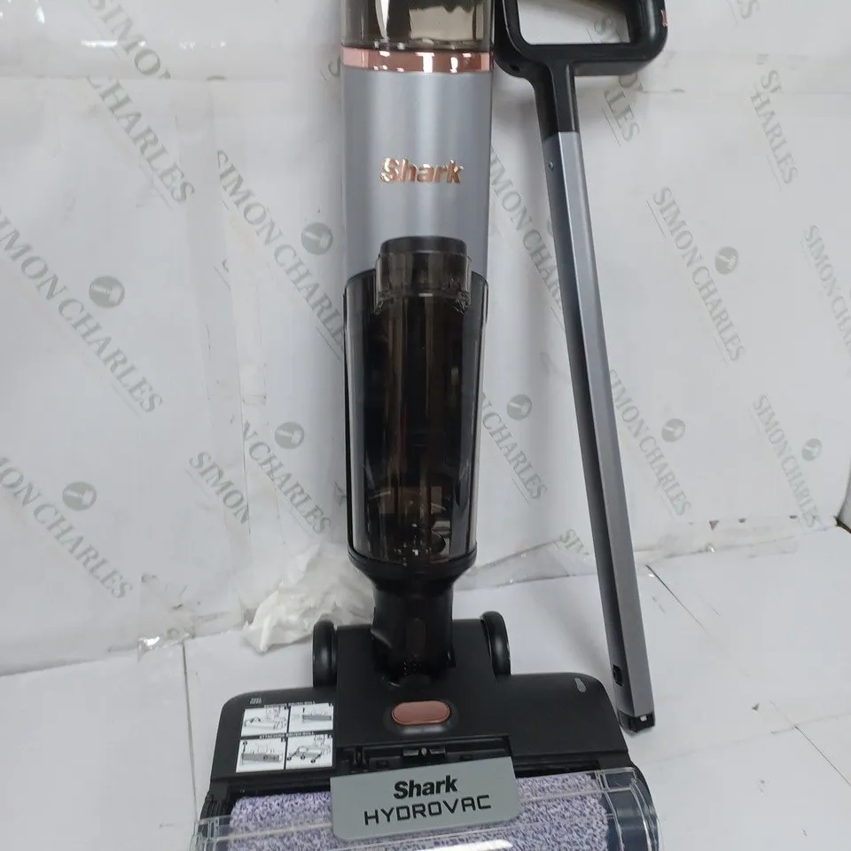 SHARK CORDLESS HYDROVAC 3-IN-1 HARD FLOOR CLEANING SYSTEM WD210UK - PARTS MISSING