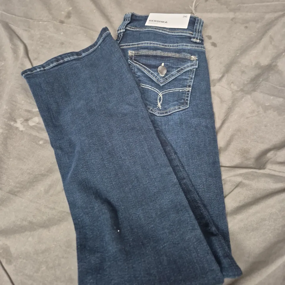 BERSHKA WOMEN'S DENIM JEANS – UK 8 (EU 36) – BLUE