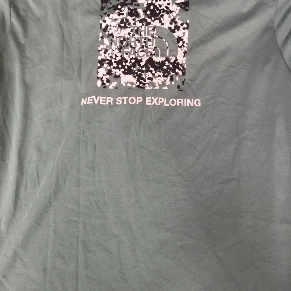 THE NORTH FACE OVERSIZED CREW-NECK SHORT SLEEVE T-SHIRT IN GREEN SIZE MEDIUM