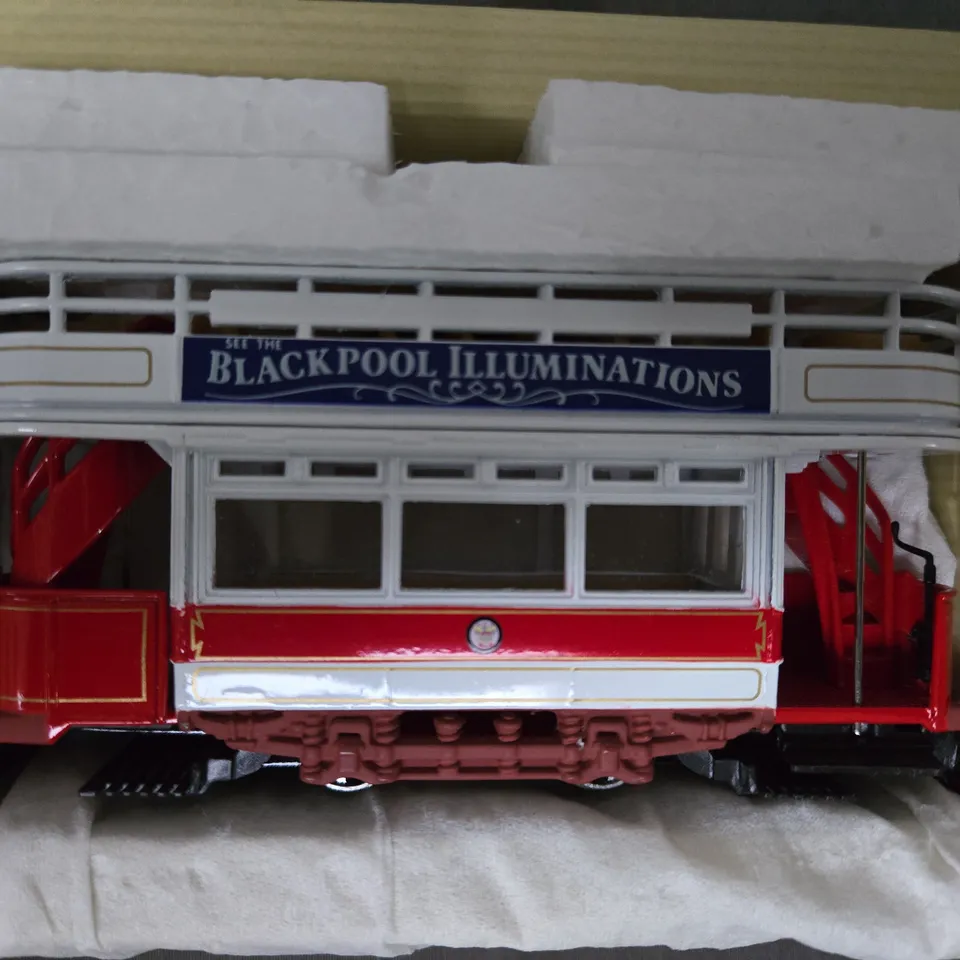 CORGI CLASSICS DOUBLE DECK OPEN TOP BLACKPOOL TRAM MODEL