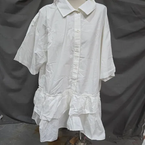 MONKI WHITE SHIRT DRESS WITH TIERED HEM – EUR XL