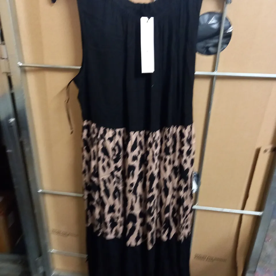ROMAN CONTRAST ANIMAL DRESS - 14