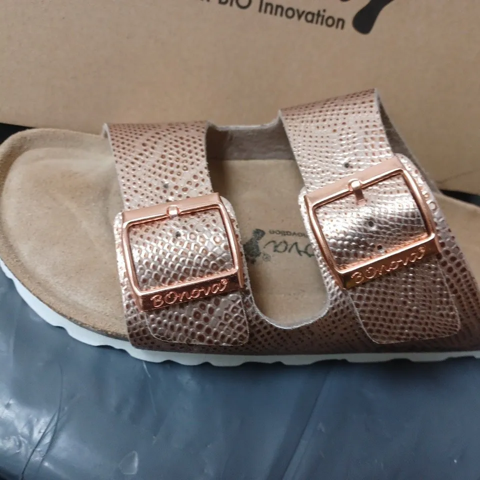 BOXED PAIR OF BONOVA SANDALS PINK PRINT DESIGN SIZE 6 UK