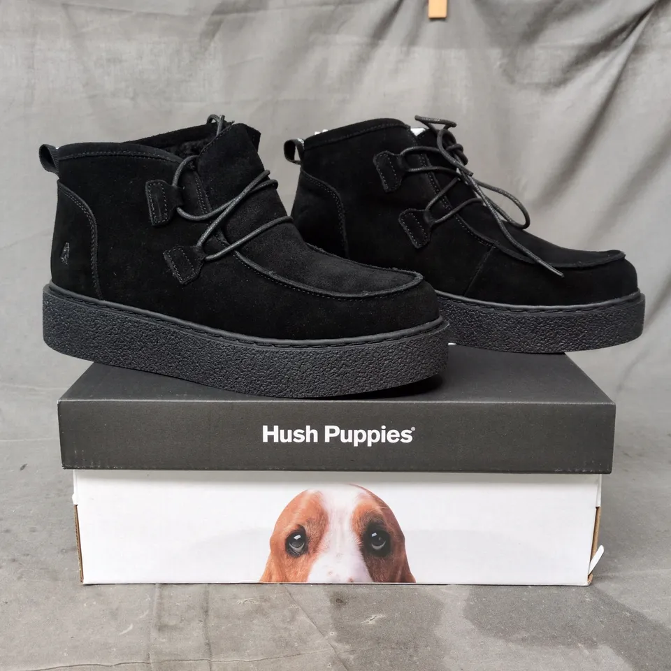 BOXED PAIR OF HUSH PUPPIES BRIANNA LACE BOOTIES IN BLACK SIZE 6