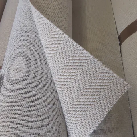 ROLL OF QUALITY LAKELAND WEAVE RYDAL HERD FLAT CARPET - APPROXIMATELY 4 x 5m