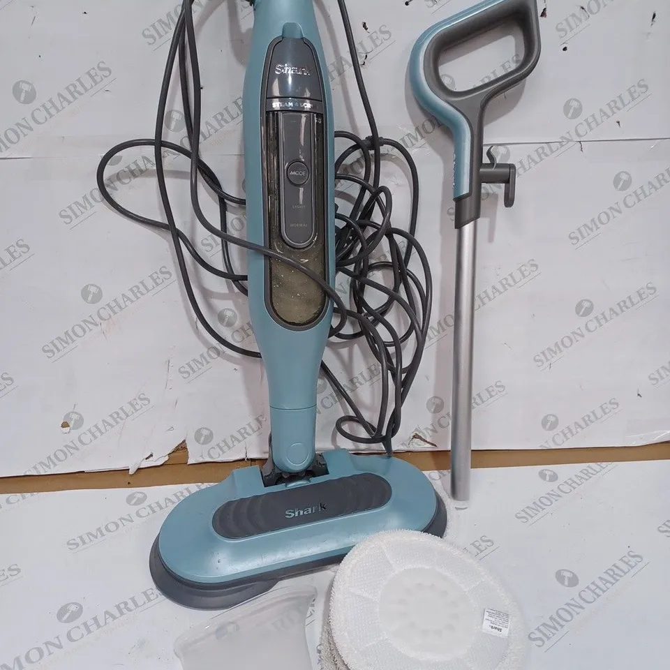 BOXED SHARK S6002UK STEAM FLOOR MOP 